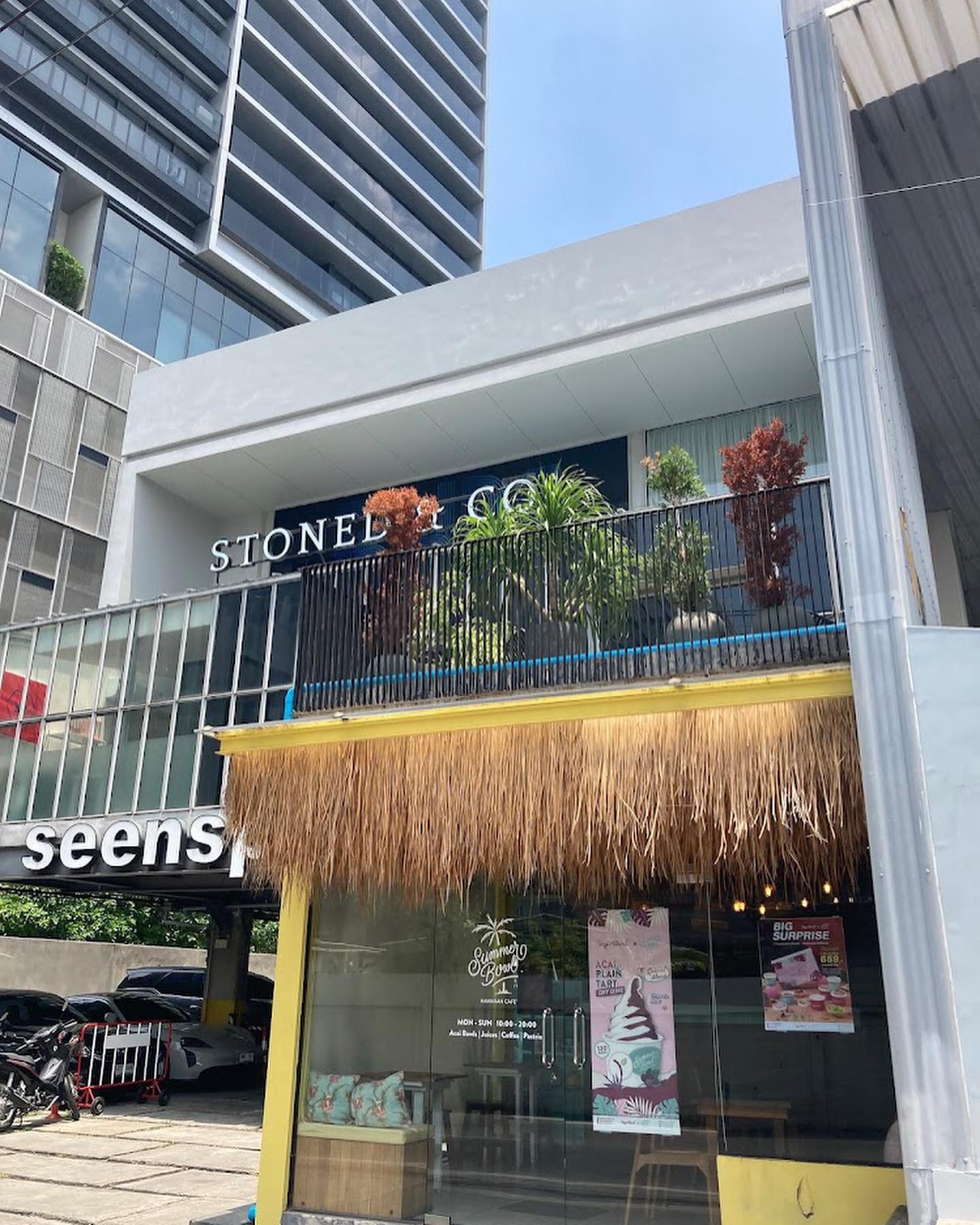 Thonglor's Premier Cannabis and Streetwear Destination