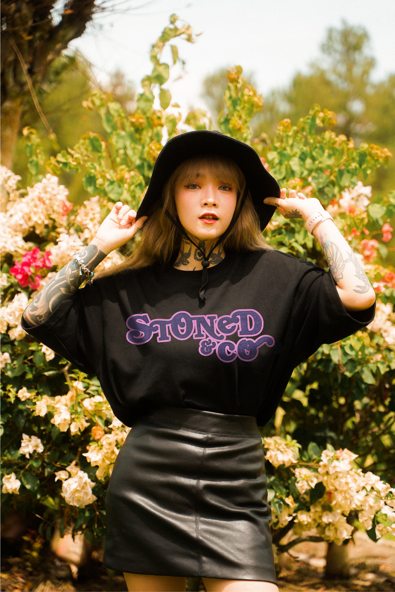 เสื้อยืดโลโก้ สีดำ | Stoned Dream : Logo Tee Black