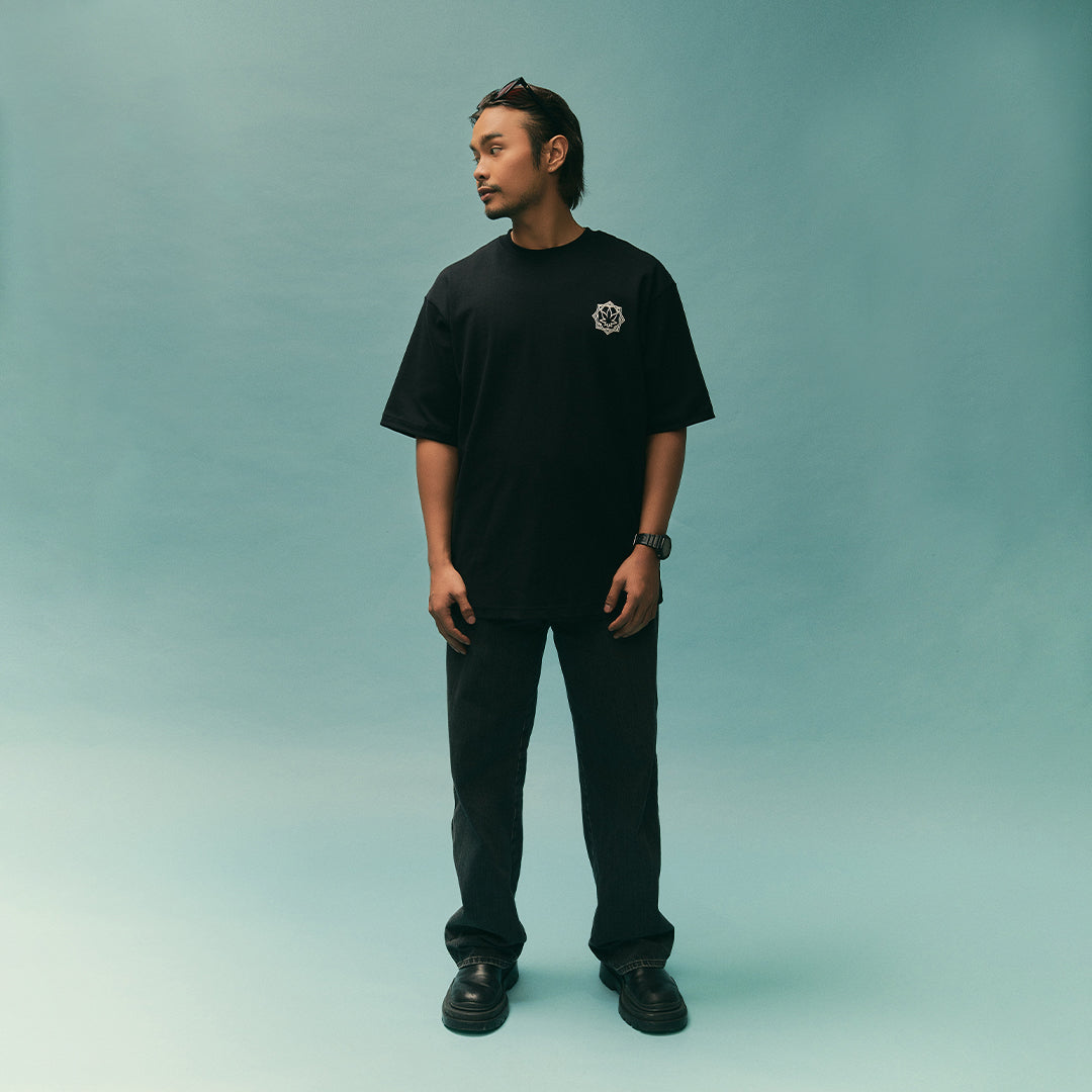 เสื้อยืด Utopia สีดำ | Stoned Blessed : Utopia Tee Black