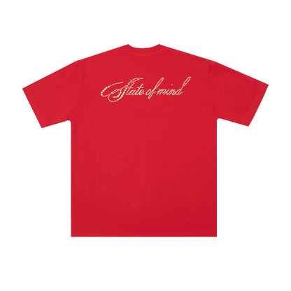 มุกเล่นหาง | Blessed26 : Cursive Pearl Logo Tee Red