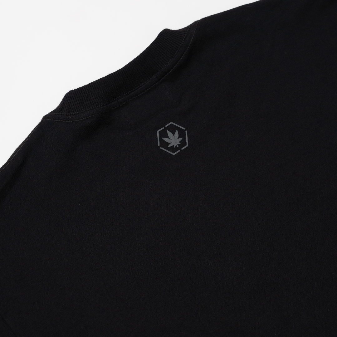 Void : World Tee Black