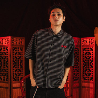 เสื้อเชิ้ตลายทาง สีดำ | Dark Horse : Stripe Shirt S/S Black