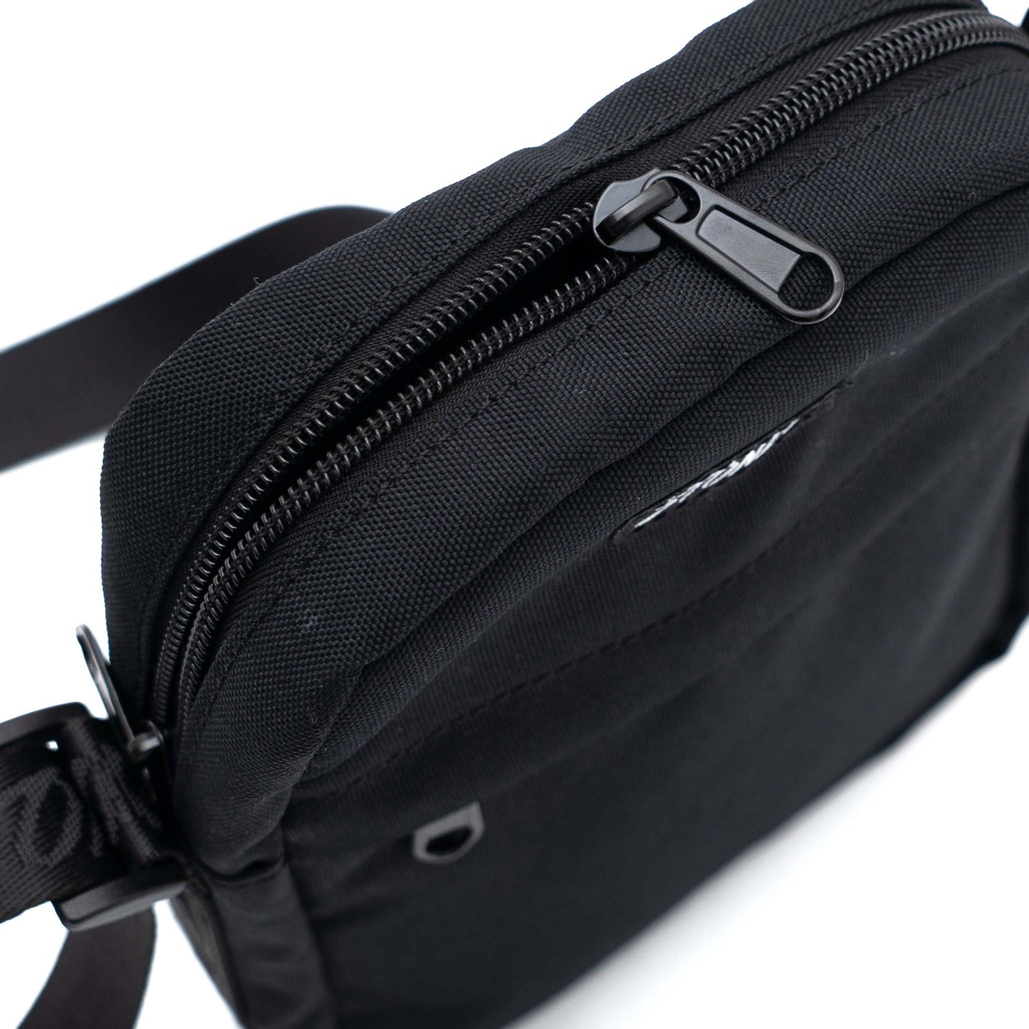 กระเป๋าสะพายข้าง | Stoned : Cross Body Bag