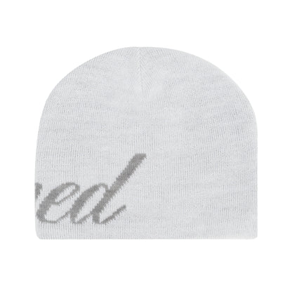 หมวกบีนนี่ Cursive สีขาว | ATC : Cursive Beanie White