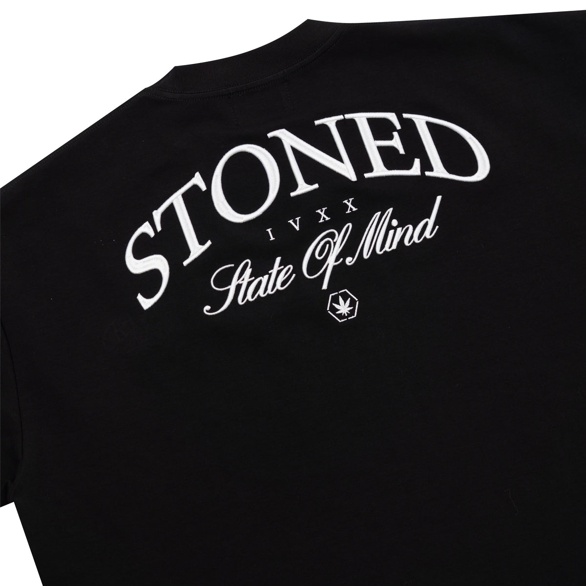 เสื้อยืดทรง Boxy โลโก้ Void สีดำ | ATC : Void Logo Boxy Tee Black
