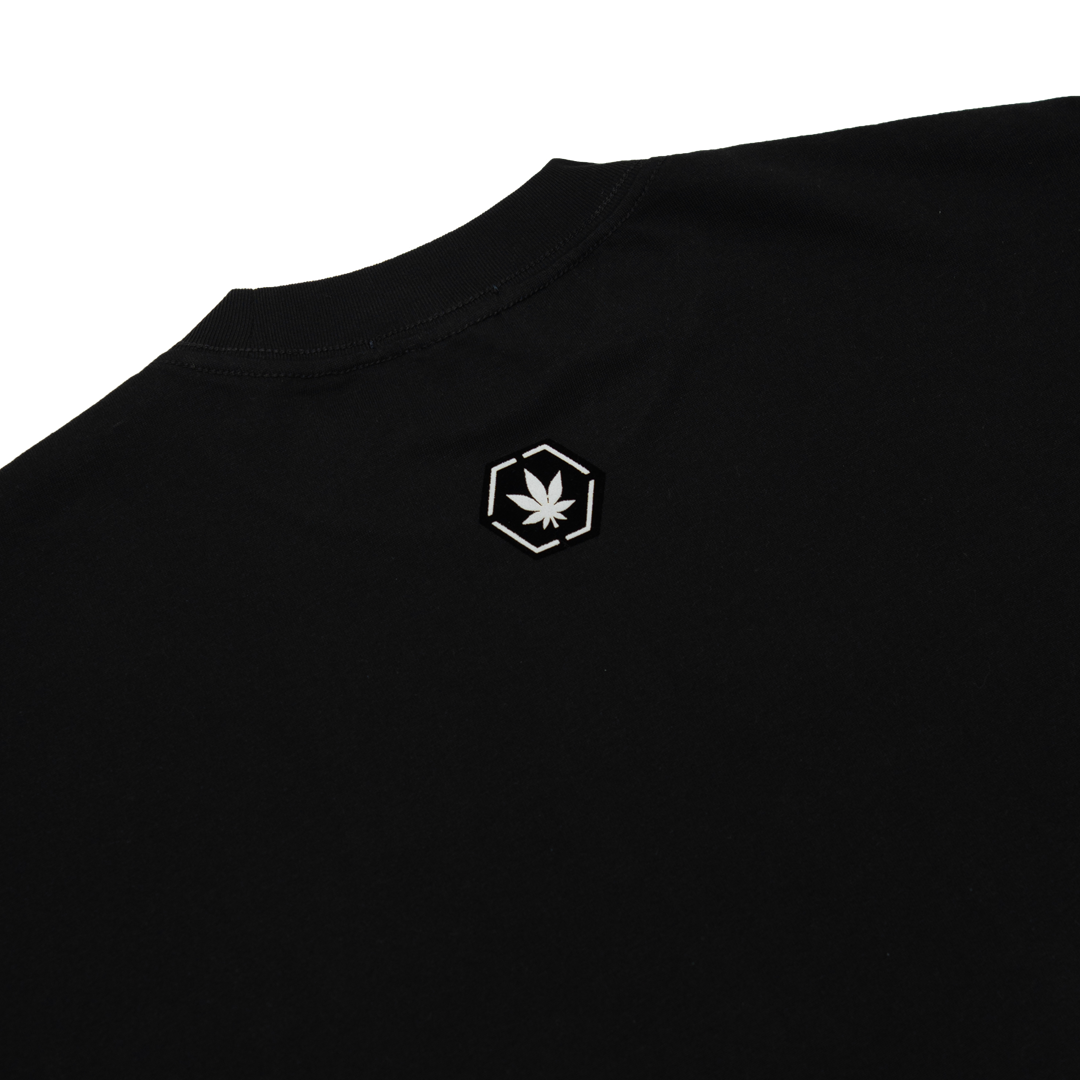 เสื้อยืด Black White | Originals V2 : Black White Tee