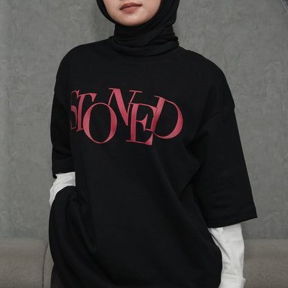เสื้อยืดโลโก้แบบสำเร็จ สีดำ | Stoned : Finished Logo Tee Black