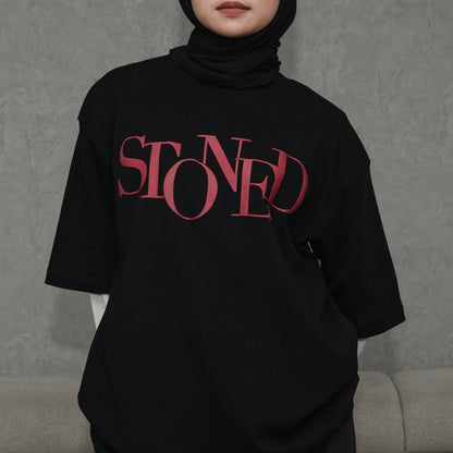 เสื้อยืดโลโก้แบบสำเร็จ สีดำ | Stoned : Finished Logo Tee Black