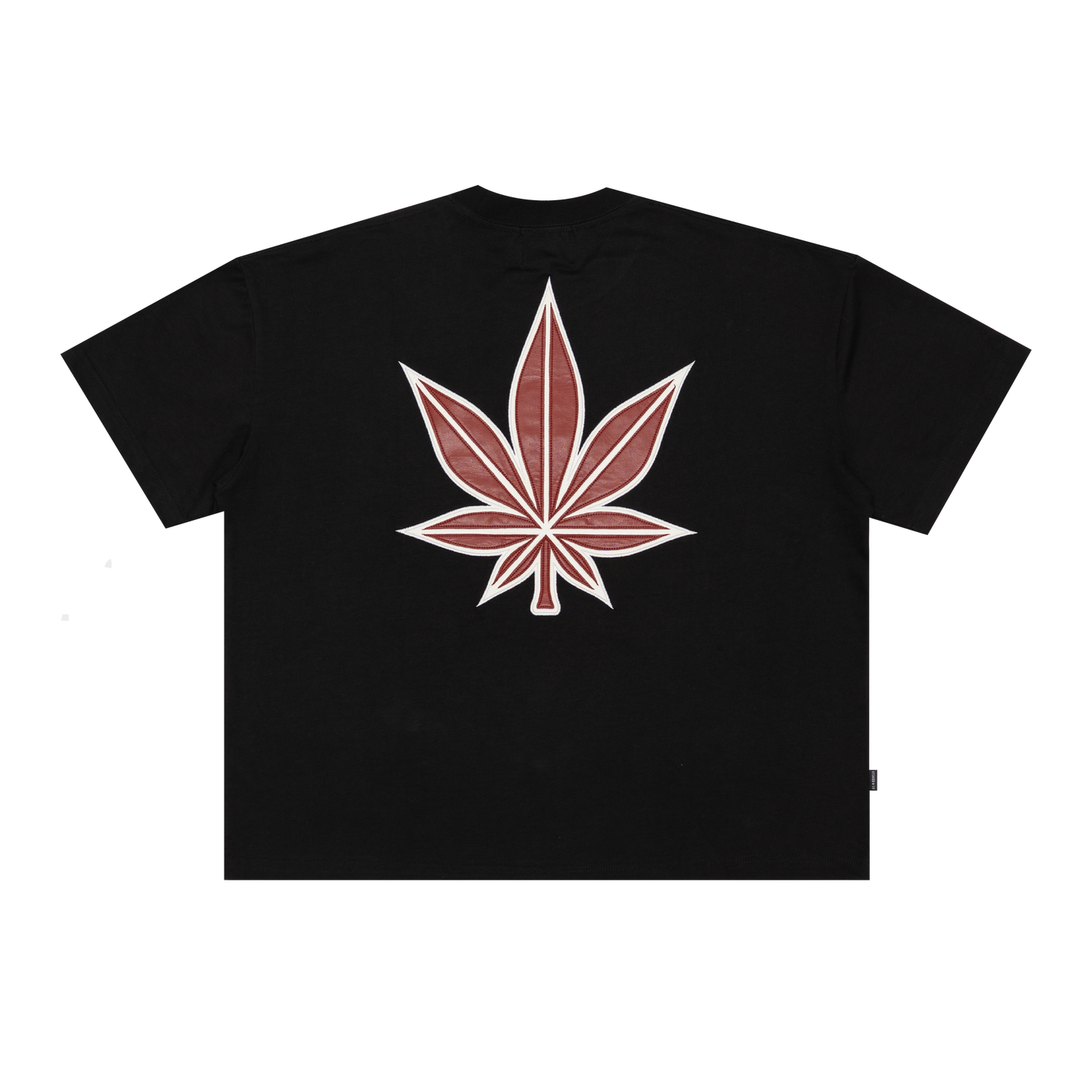 เสื้อยืดลายใบเมเปิลหนัง สีดำ | Dark Horse : Leather Maple Tee Black