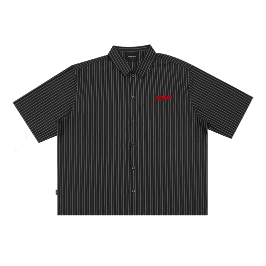 เสื้อเชิ้ตลายทาง สีดำ | Dark Horse : Stripe Shirt S/S Black